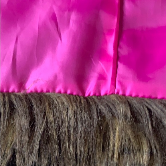 BeBe💋 faux fur cropped jacket - Picture 6 of 8